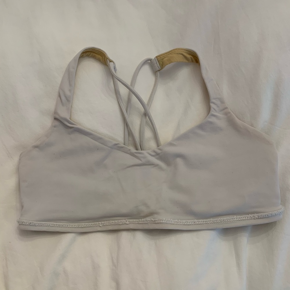 Lululemon white sports bra